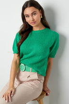 Basic shirt with puffed sleeves