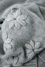 Lovely floral touch sweater - gray