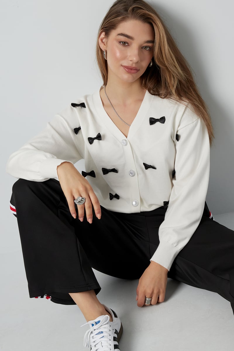 Bowtiful cardigan