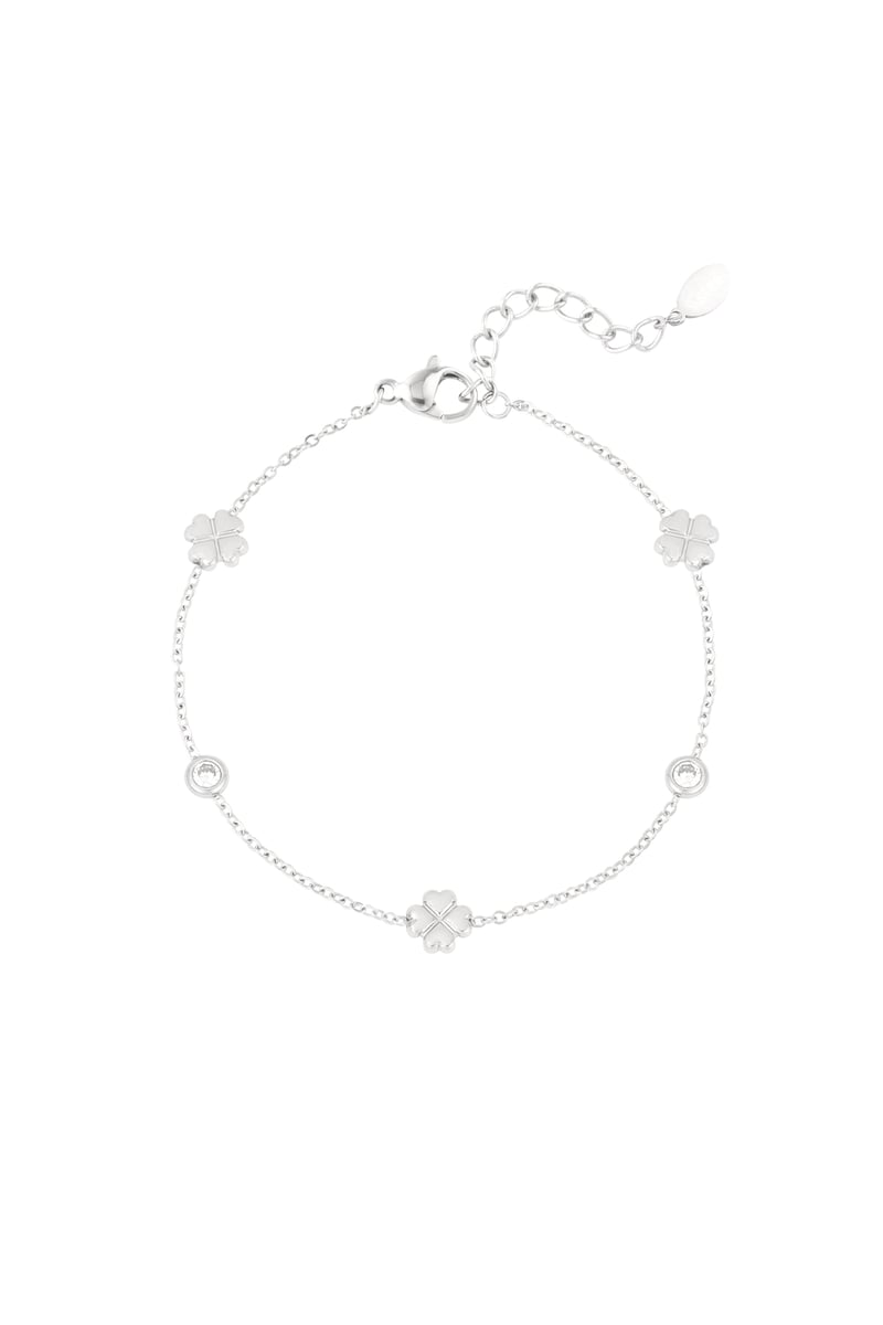gleaming luck bracelet
