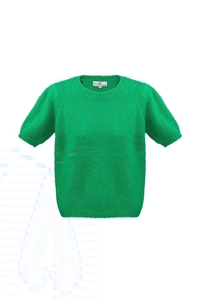 Basic shirt with puffed sleeves